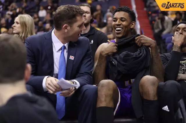 首先影响的 首先影响的